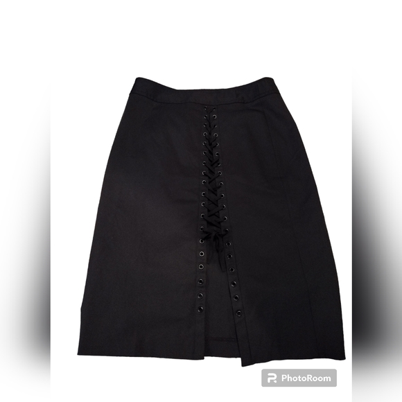 Express Stretch Black Skirt w Slit Sz 1/2 - Picture 2 of 8